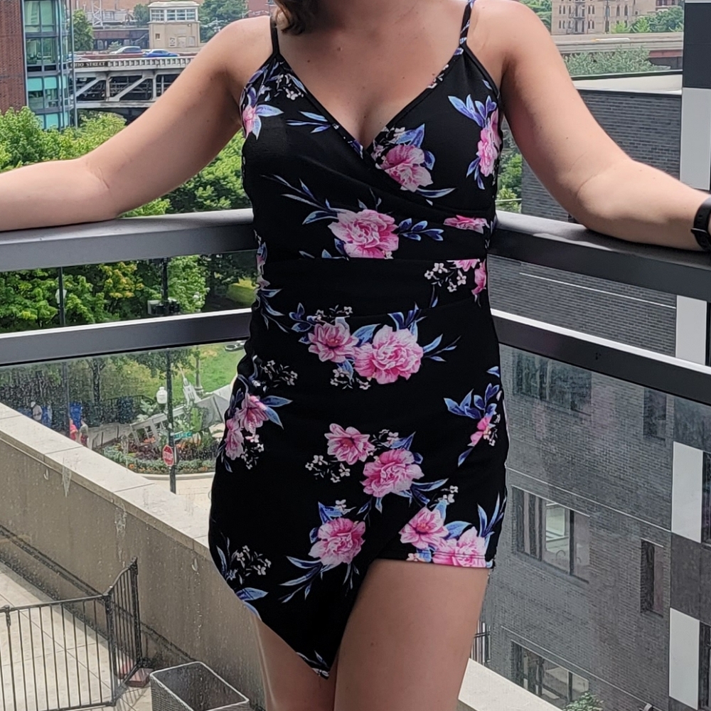 Rue21 Floral Asymmetrical Romper - Picture 5 of 5
